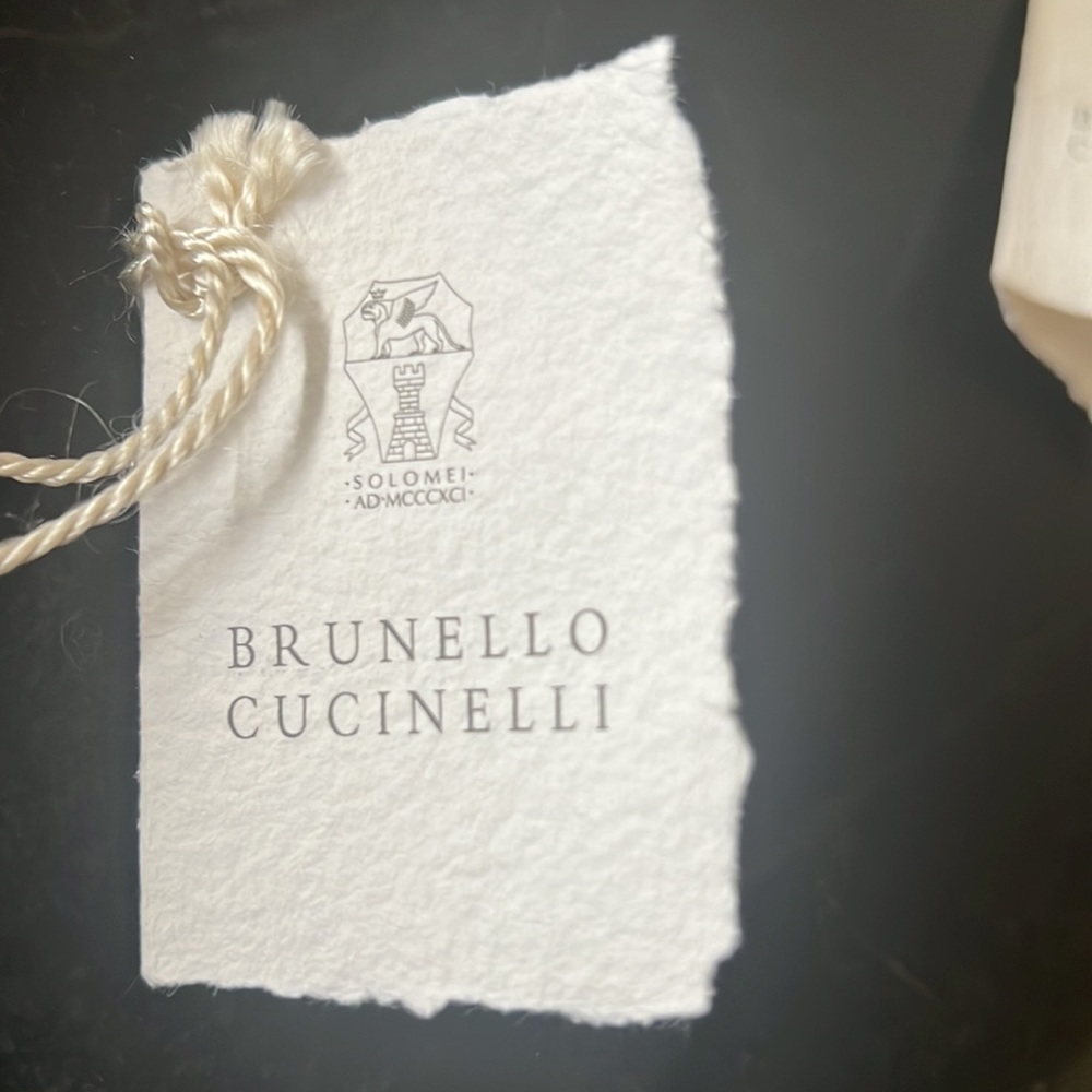 Brunello Cucinelli tags (8)